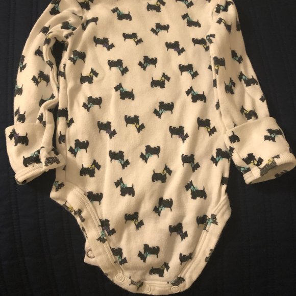 EUC Baby Girl Carter's Print Bodysuits & Scottie Dog Pants Set - size newborn - Picture 16 of 16